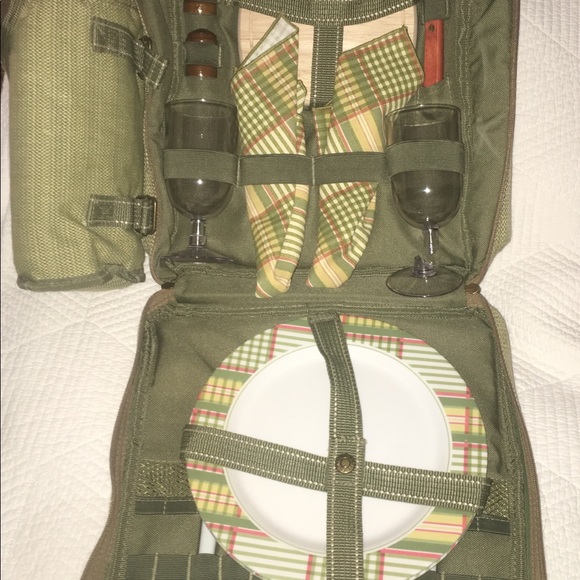 Picnic Backpack - Picture 3 of 7